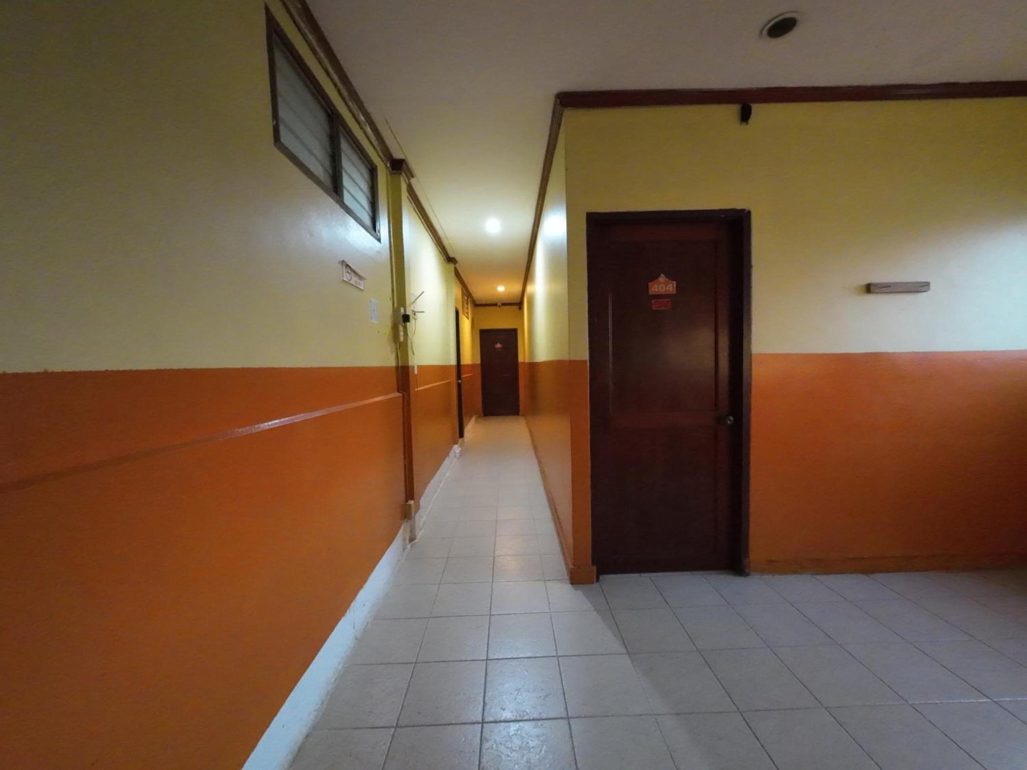 Intouch Guest House Вьентьян Экстерьер фото